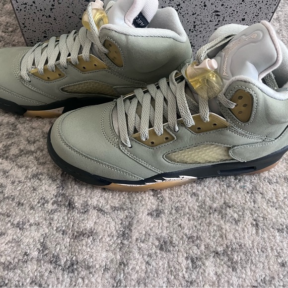 SOLD - Picture 2 of 6